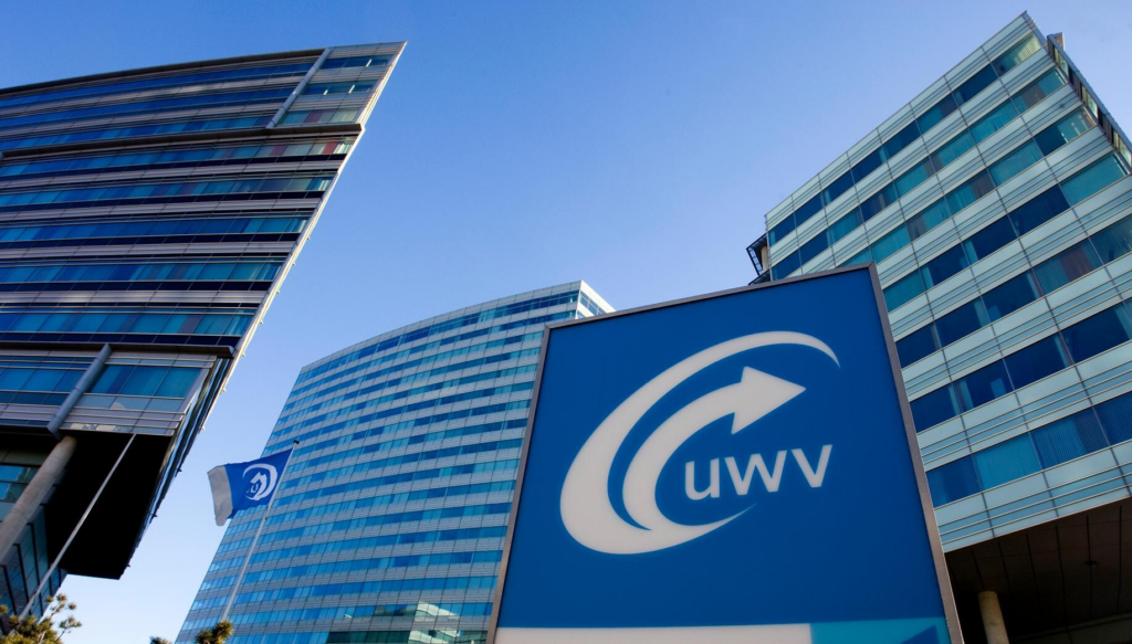 UWV logo bij kantoren